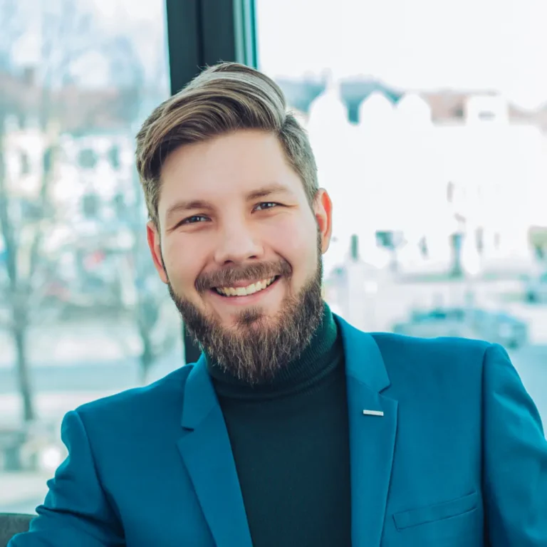 Petr Macholán